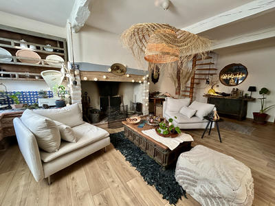 Maison de village - 146 m² - 6 pièces