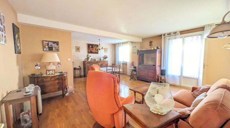Appartement - 68 m² - 5 pièces