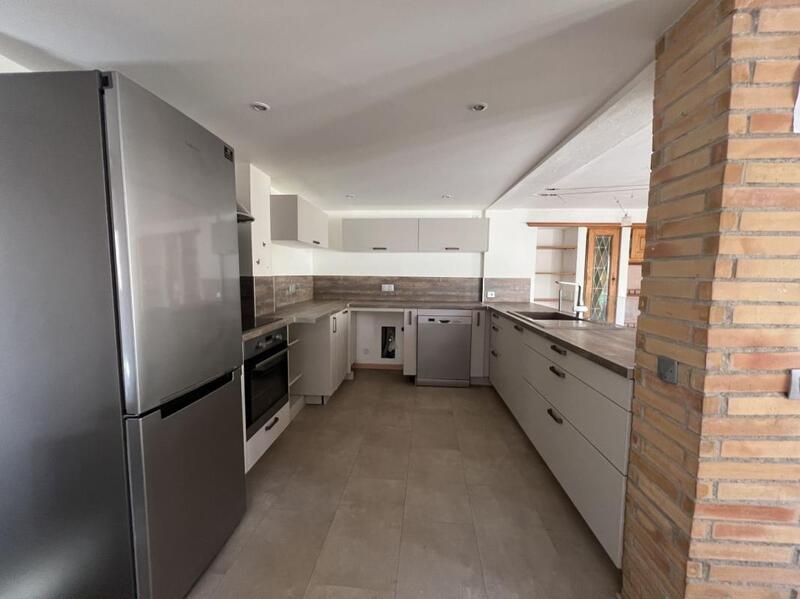 Maison de ville - 94 m² - 3 pièces