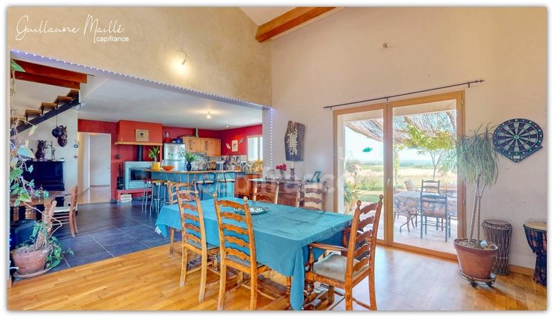 Villa - 160 m² - 6 pièces