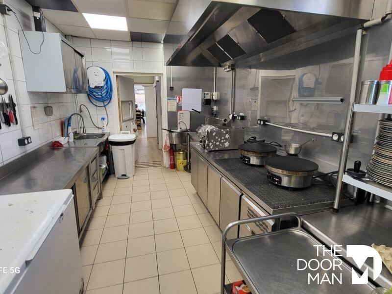 Fonds de commerce - 84 m²