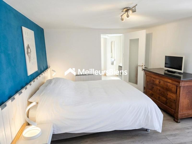 Villa - 188 m² - 6 pièces