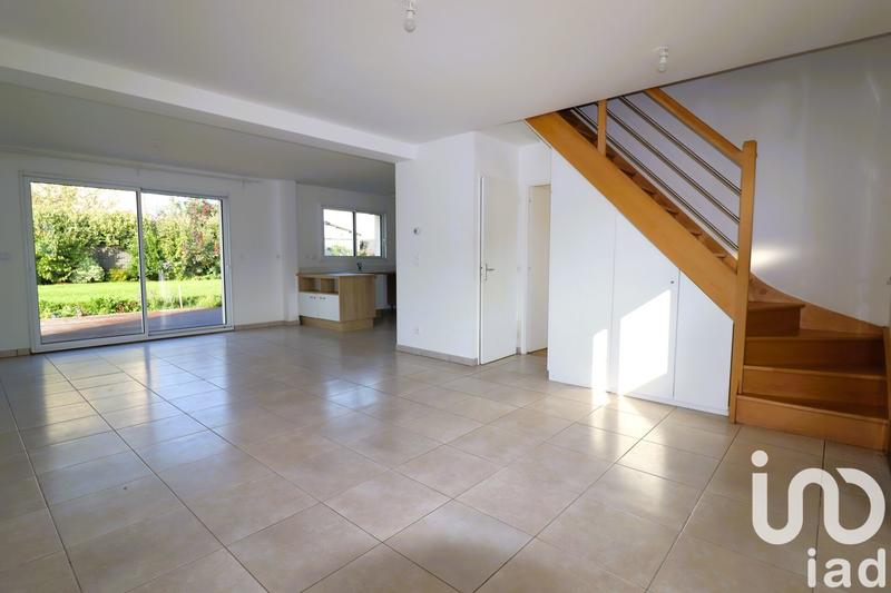 Maison - 142 m² - 8 pièces