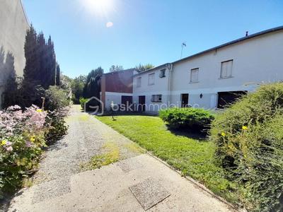 Maison - 193 m² - 8 pièces