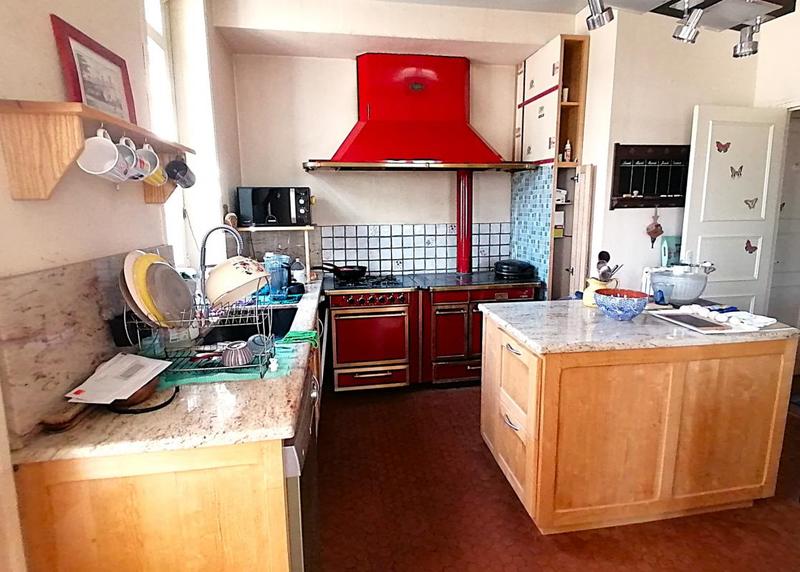 Maison de maîtres - 390 m² - 13 pièces