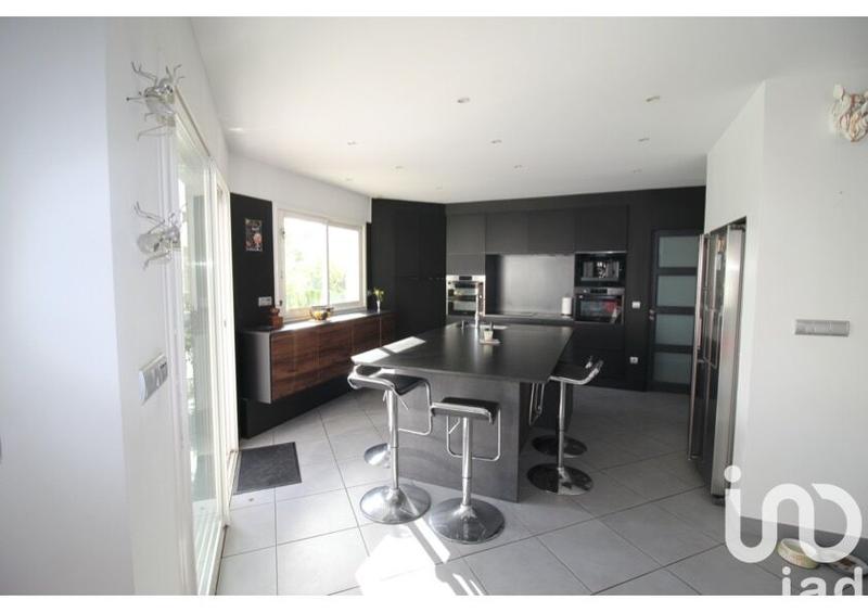 Maison - 156 m² - 6 pièces