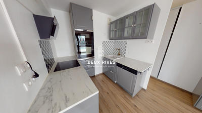 Appartement - 86 m² - 4 pièces