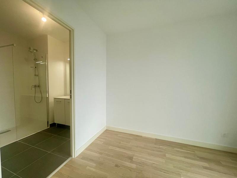 Appartement - 107 m² - 4 pièces