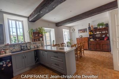 Maison en pierre - 122 m² - 6 pièces