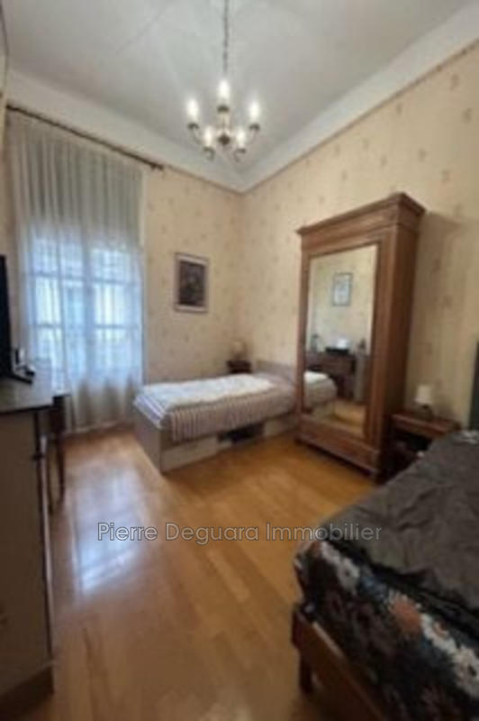 Appartement - 137 m² - 7 pièces