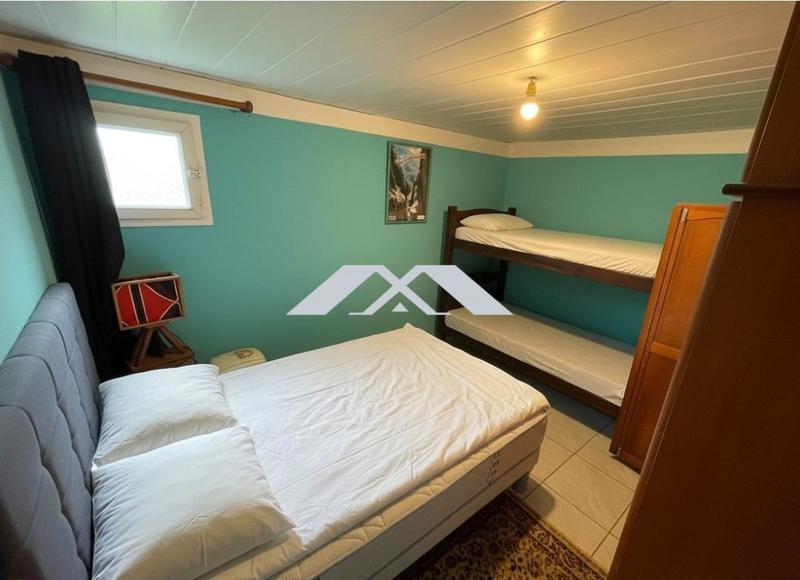 Maison - 172 m² - 7 pièces