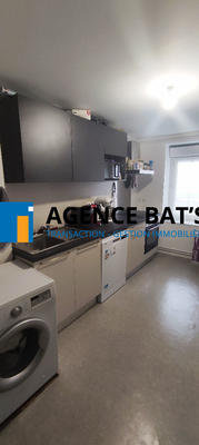 Appartement - 75 m² - 3 pièces