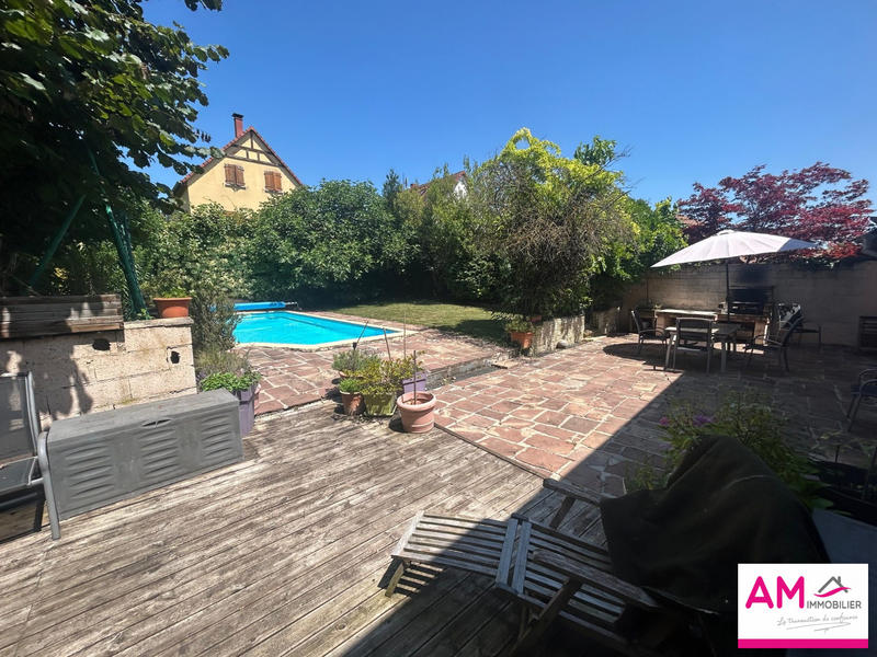 Maison - 185 m² - 6 pièces