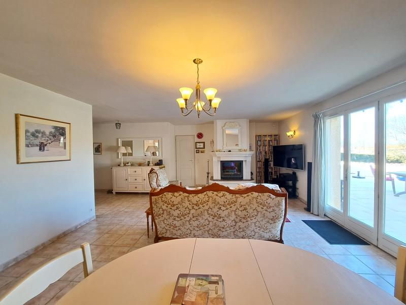 Maison - 173 m² - 6 pièces