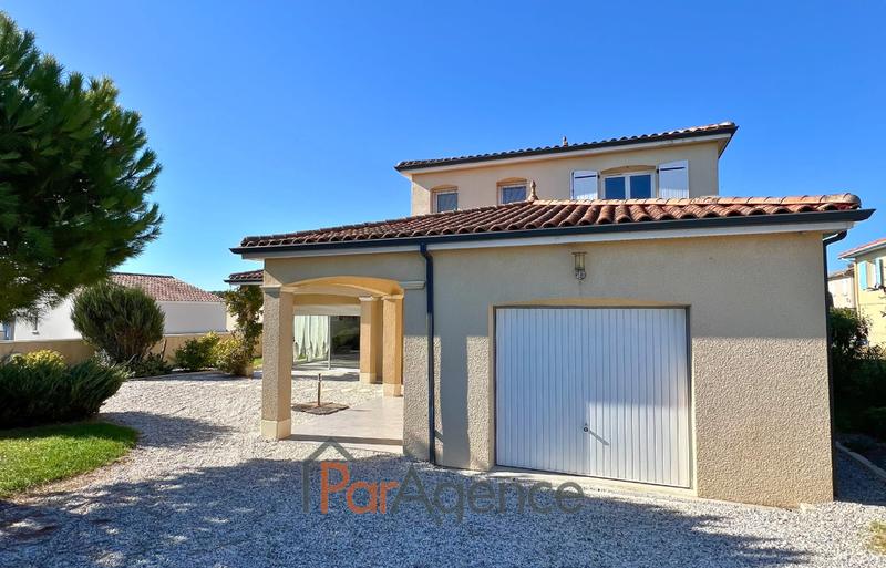 Maison - 122 m² - 5 pièces