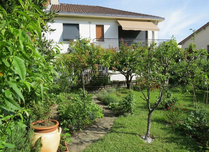 Maison traditionnelle - 140 m² - 7 pièces