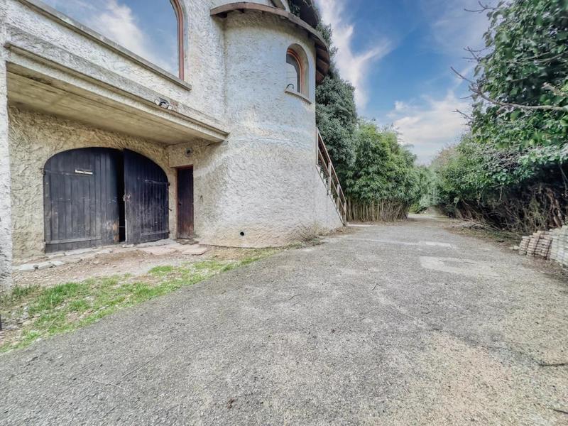 Maison - 203 m² - 7 pièces