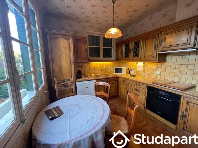 Chambre - 15 m² - 1 pièce