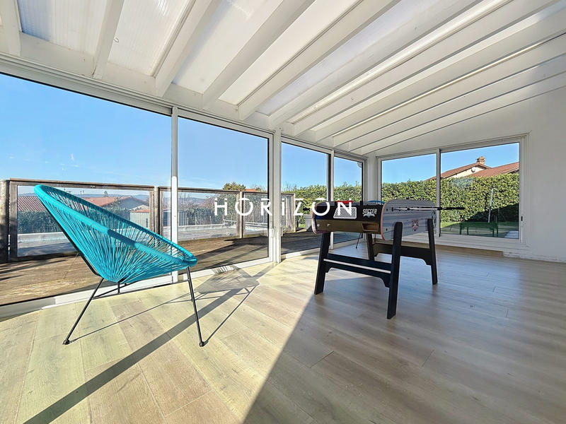 Maison - 88 m² - 4 pièces