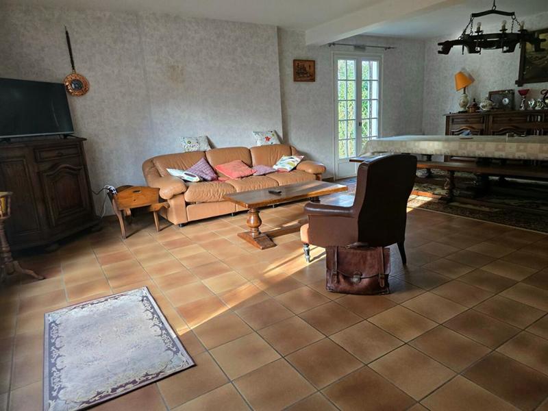 Maison - 166 m² - 6 pièces