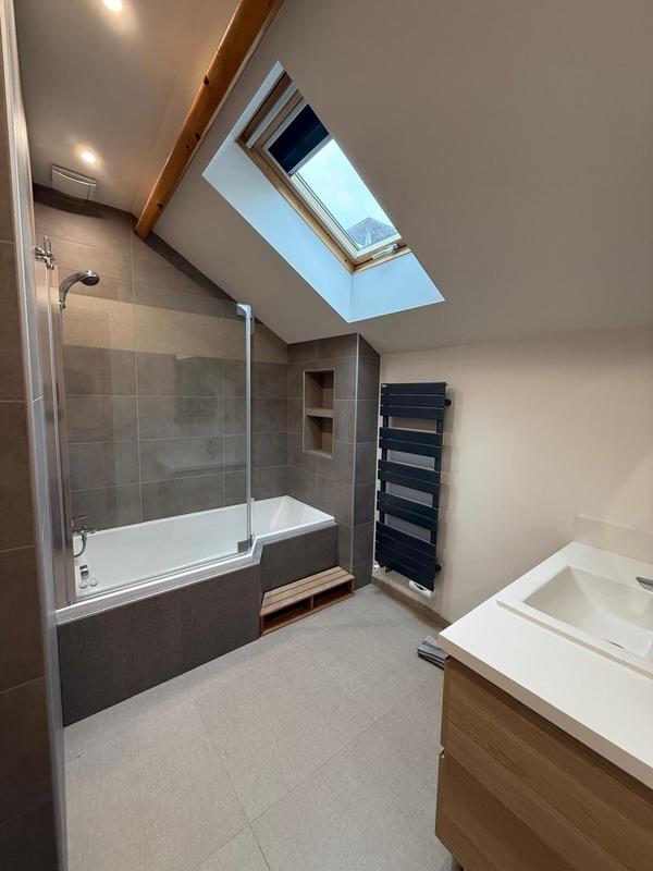 Maison traditionnelle - 145 m² - 6 pièces