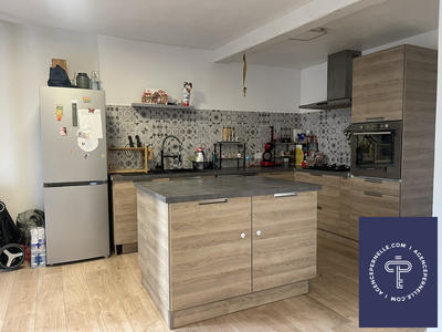 Appartement - 99 m² - 3 pièces