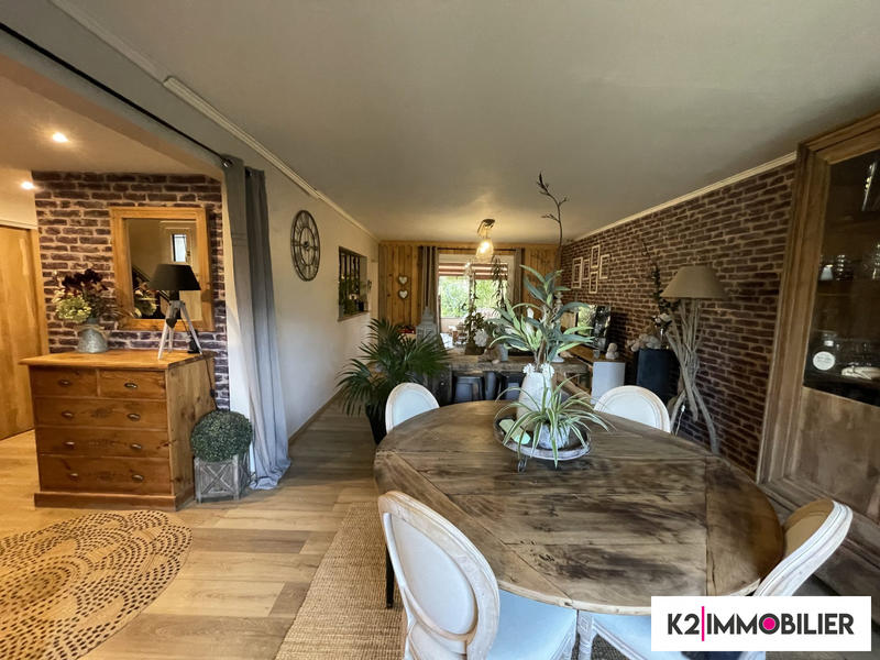 Maison traditionnelle - 117 m² - 5 pièces