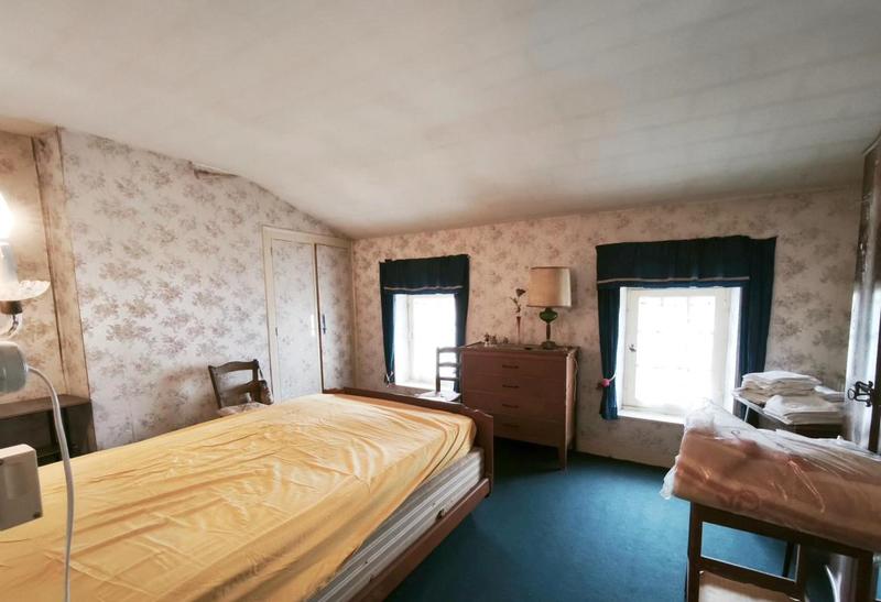 Maison ancienne - 200 m² - 7 pièces