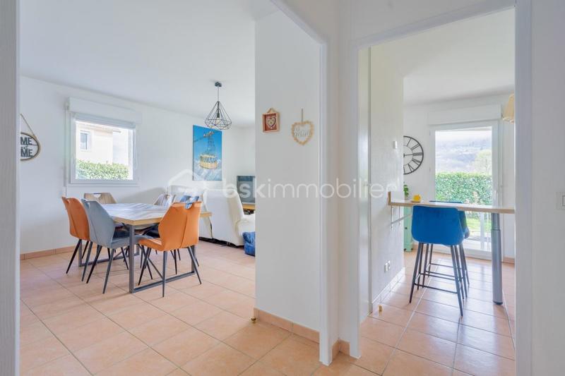 Appartement - 66 m² - 3 pièces