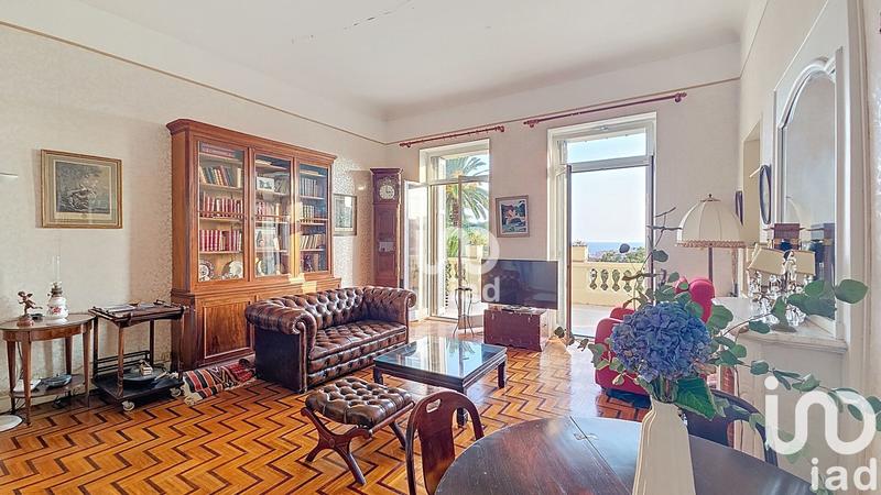 Appartement - 133 m² - 5 pièces