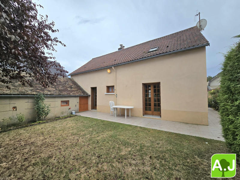 Maison - 84 m² - 4 pièces