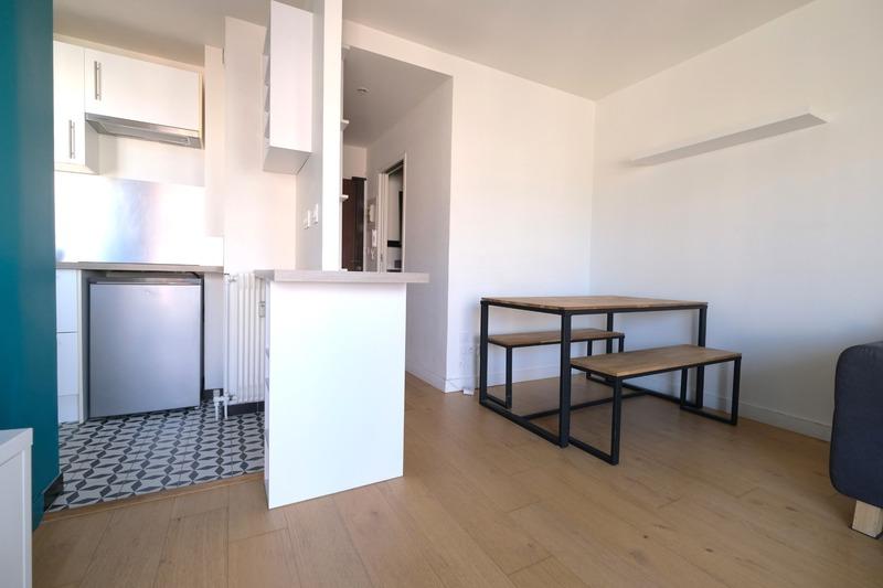 Studio - 24 m² - 1 pièce