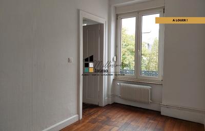 Appartement - 82 m² - 4 pièces
