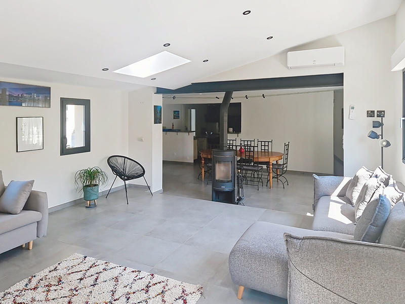 Maison - 140 m² - 5 pièces