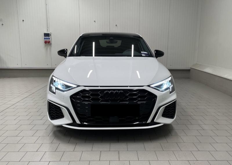 Audi A3 sportback 45 TFSIe s-Line 204 Hybride Rechargeable / Toit Ouvrant Coffre Elec Regulateur de Distance Apple Carplay Android Auto