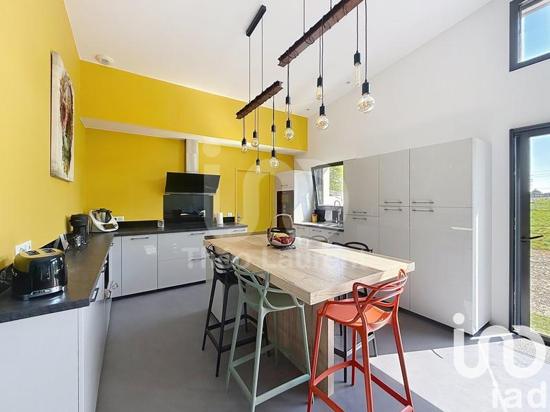 Maison - 165 m² - 7 pièces