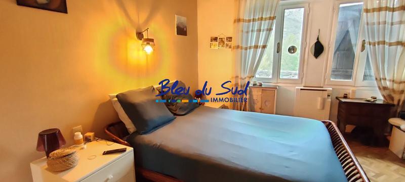 Maison ancienne - 230 m² - 8 pièces