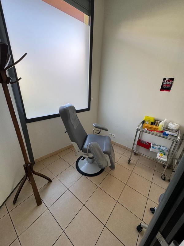 Local commercial - 152 m²