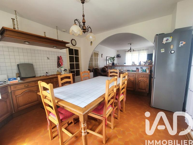 Maison - 180 m² - 5 pièces