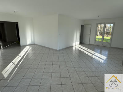 Maison - 152 m² - 5 pièces