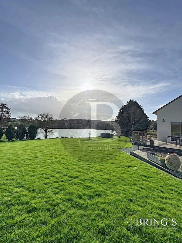 Maison - 133 m² - 6 pièces