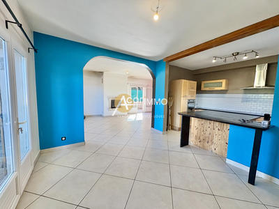 Maison - 112 m² - 4 pièces