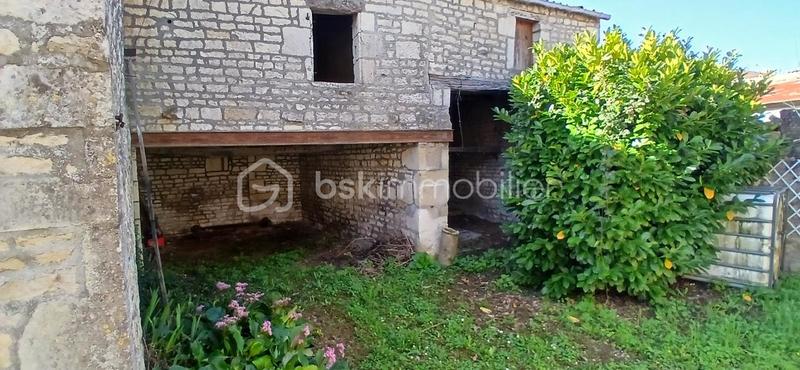 Maison de village - 110 m² - 6 pièces