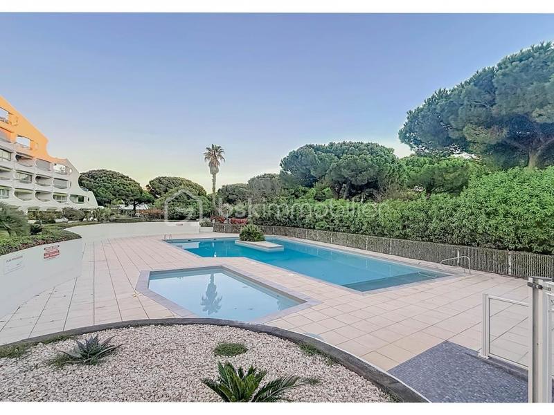 Studio - 32 m² - 1 pièce