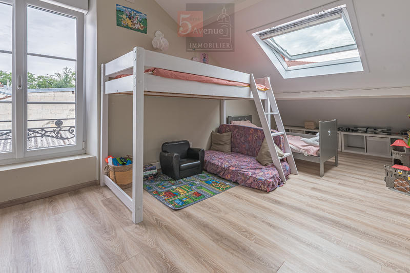 Maison - 98 m² - 4 pièces