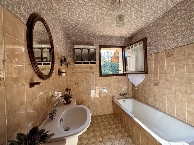 Maison traditionnelle - 120 m² - 5 pièces