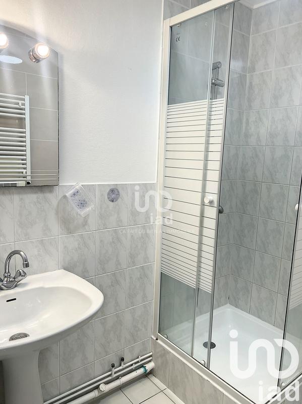 Maison - 220 m² - 9 pièces