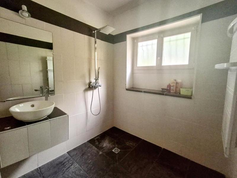 Maison - 160 m² - 5 pièces