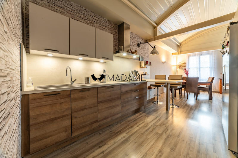 Appartement - 87 m² - 3 pièces