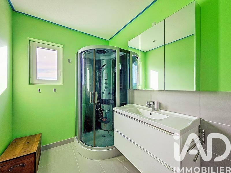 Maison - 199 m² - 6 pièces